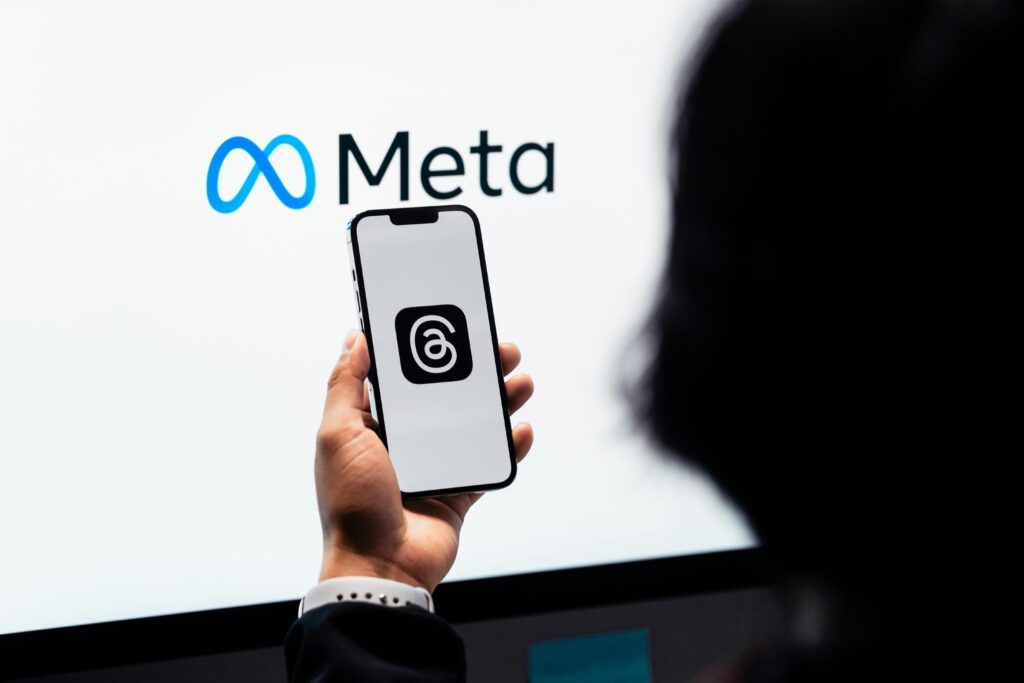Google Ads vs. Meta Ads: Which Delivers Better ROI? 